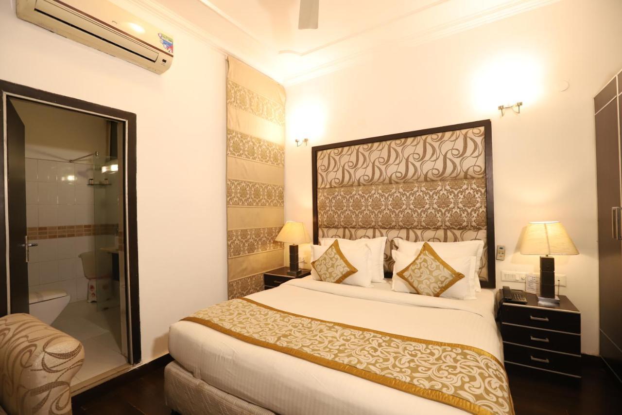 Hotel Capitol Hills - Greater Kailash Delhi Nueva Delhi Exterior foto