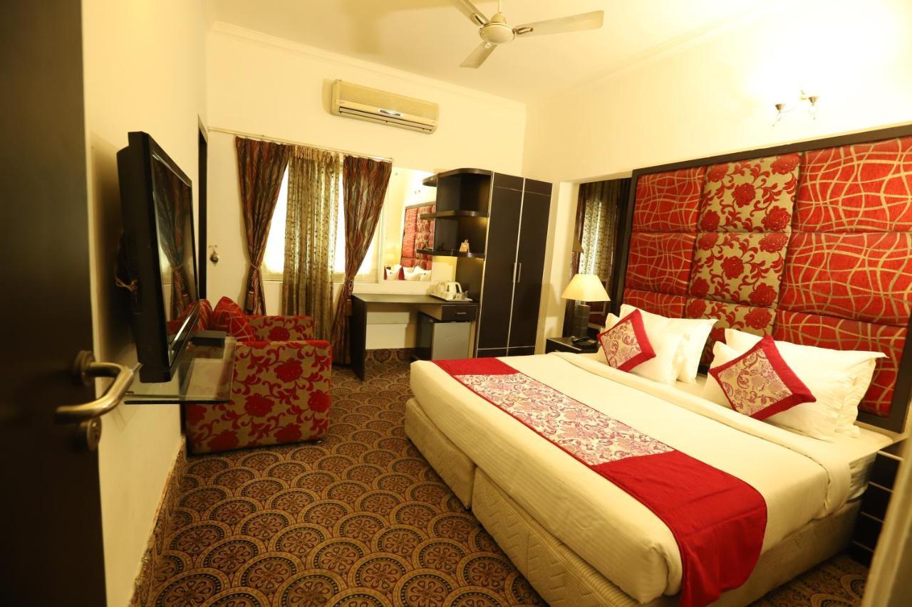 Hotel Capitol Hills - Greater Kailash Delhi Nueva Delhi Exterior foto