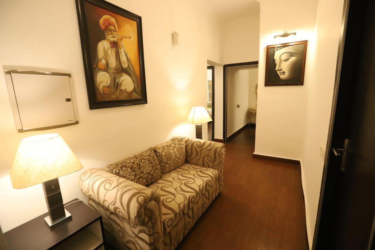 Hotel Capitol Hills - Greater Kailash Delhi Nueva Delhi Exterior foto