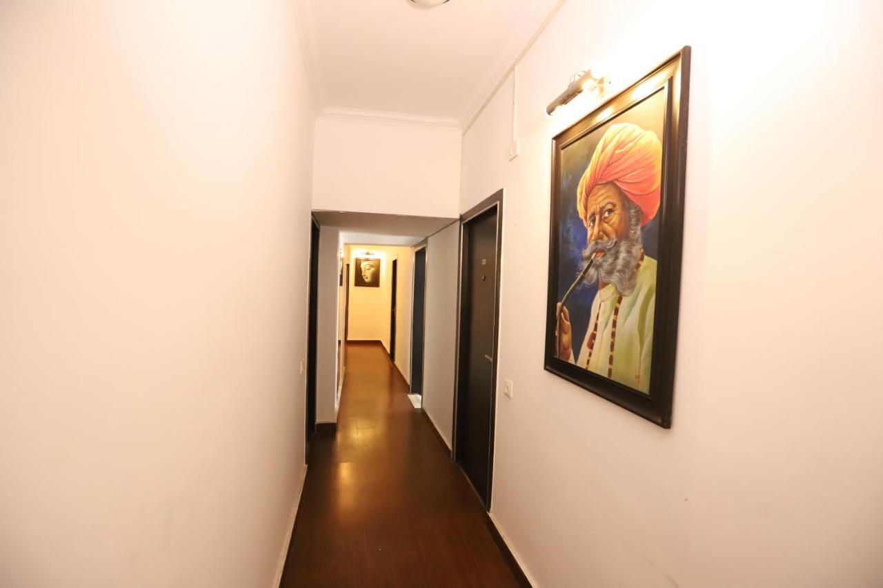Hotel Capitol Hills - Greater Kailash Delhi Nueva Delhi Exterior foto