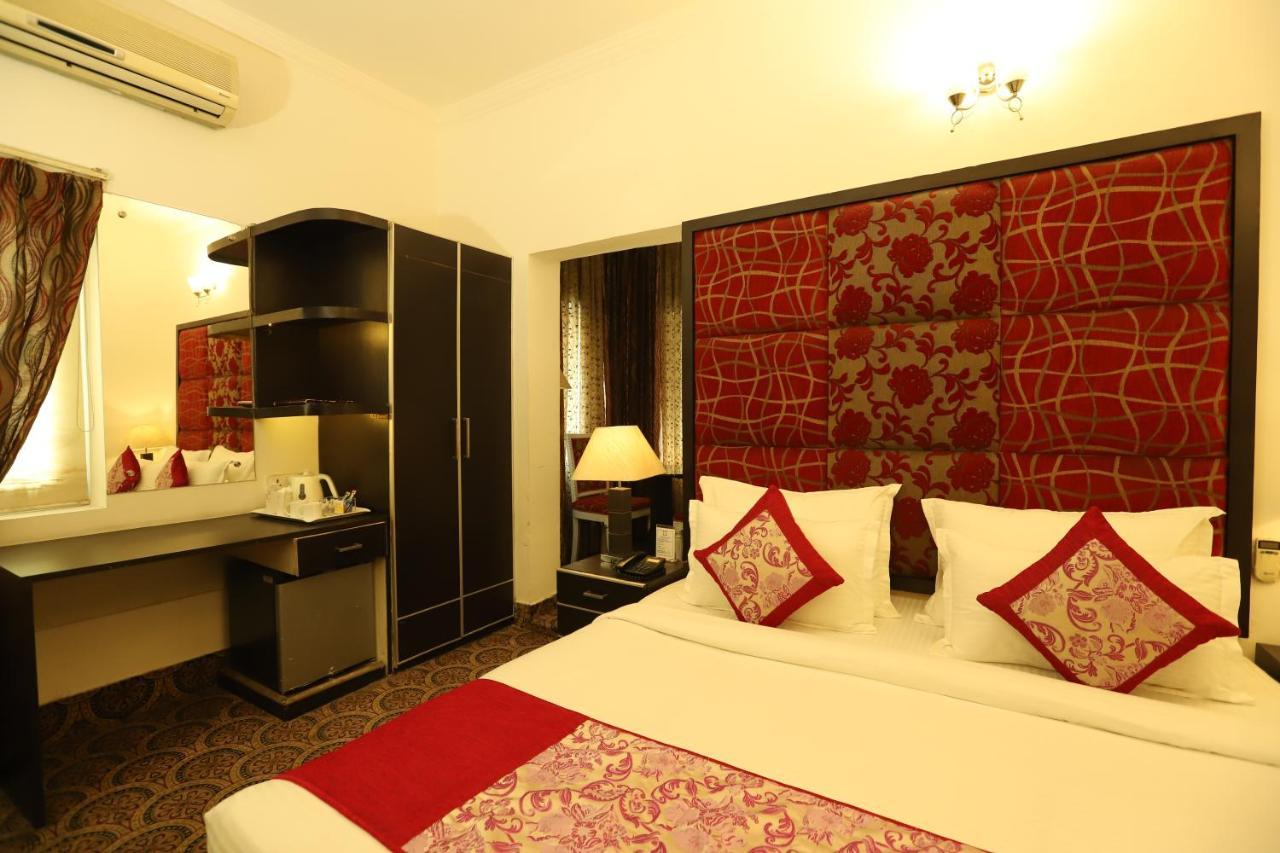 Hotel Capitol Hills - Greater Kailash Delhi Nueva Delhi Exterior foto